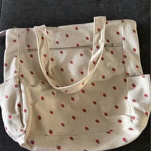 Cream tote bag with Red strawberries Pattern